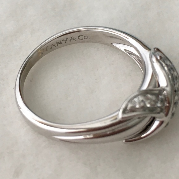 TIFFANY & CO. Vintage Diamond 18K Signature X Crossover Ring Size 7.5 - Picture 4 of 15